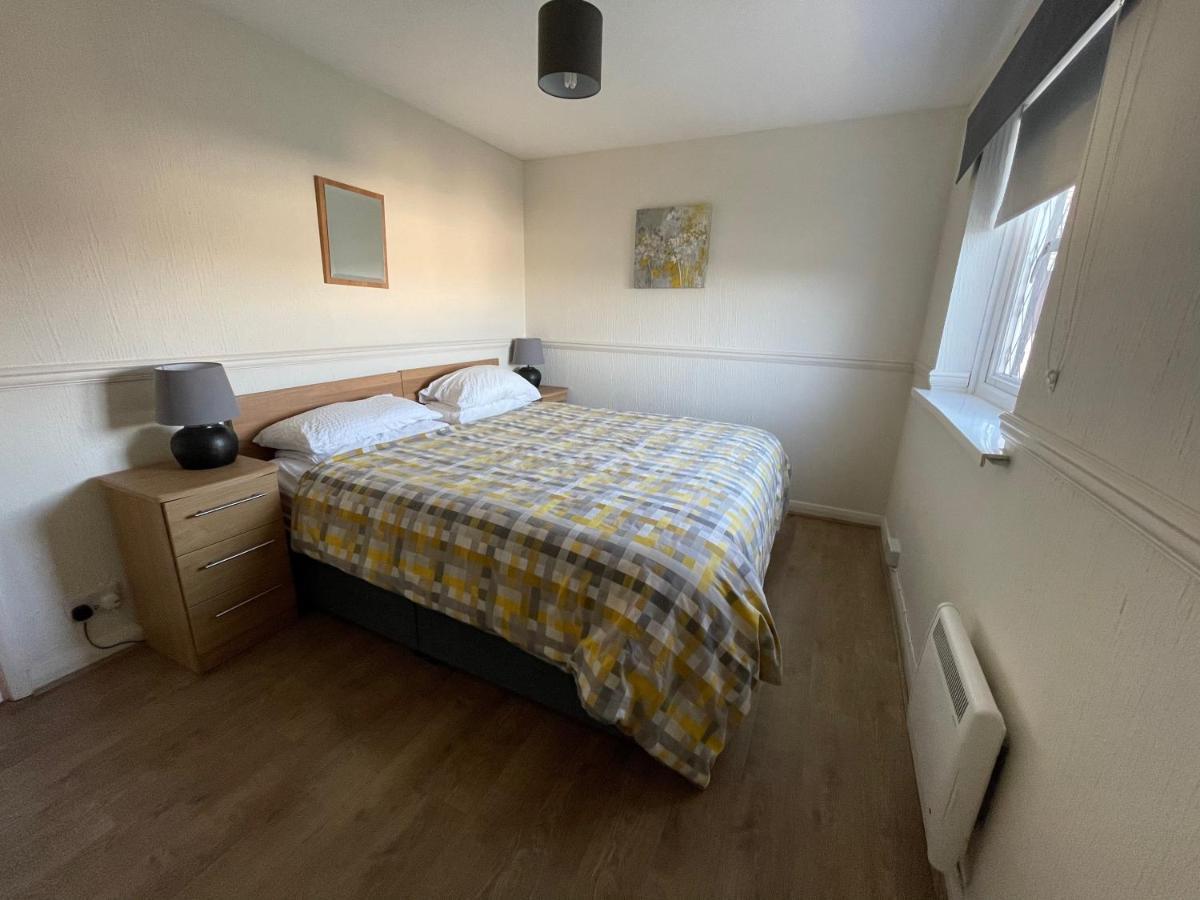 Ivy Tower Cottages Saint Florence Esterno foto