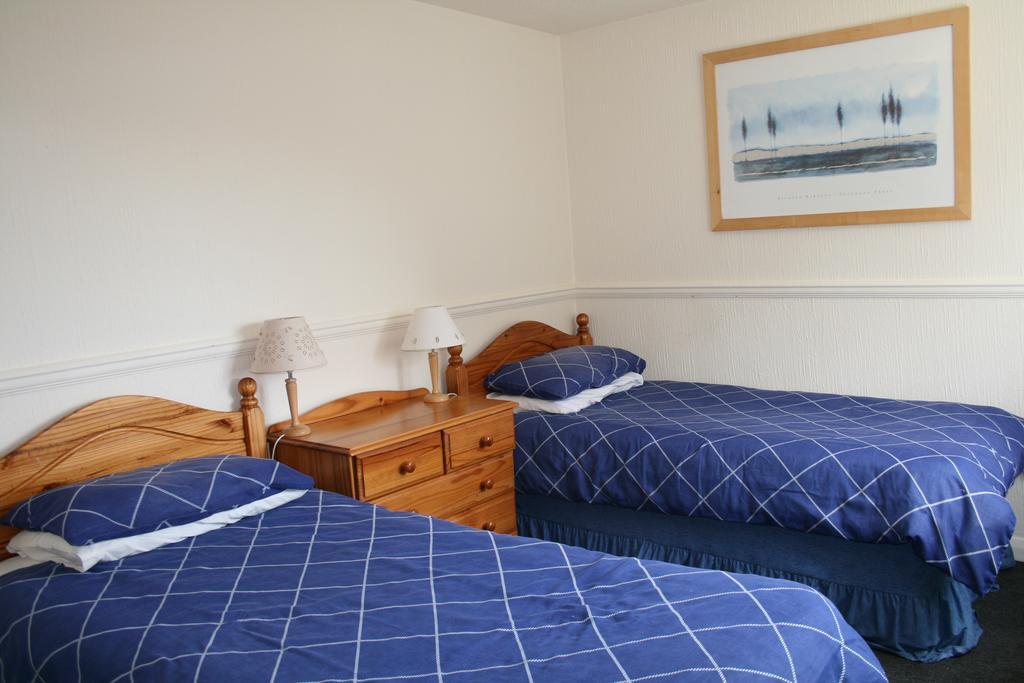 Ivy Tower Cottages Saint Florence Esterno foto